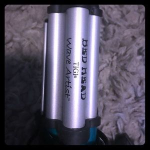 Bed Head Beach wave artist